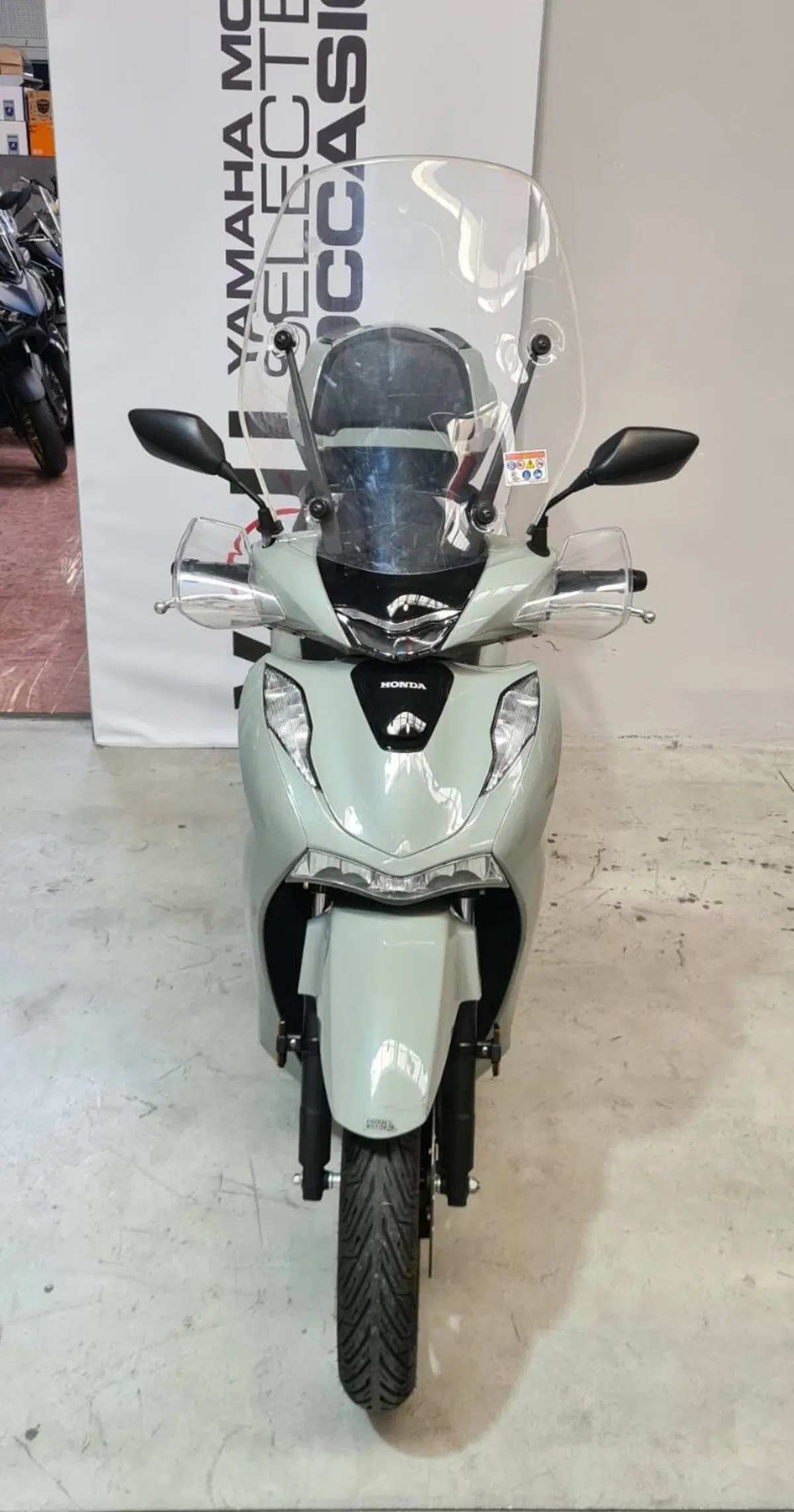 Honda SH 125i (2024 - 25) (3)
