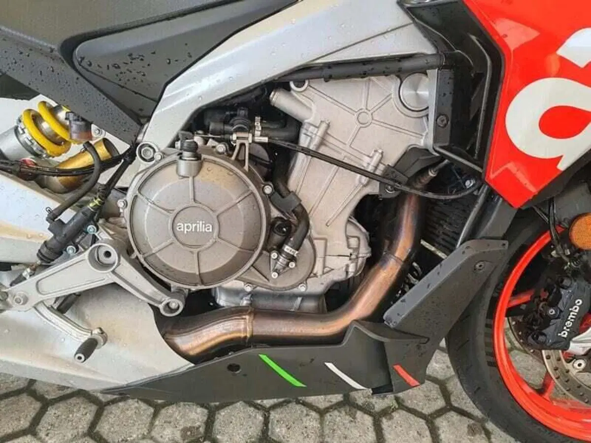 Aprilia Tuono 660 (2021 - 25) (9)