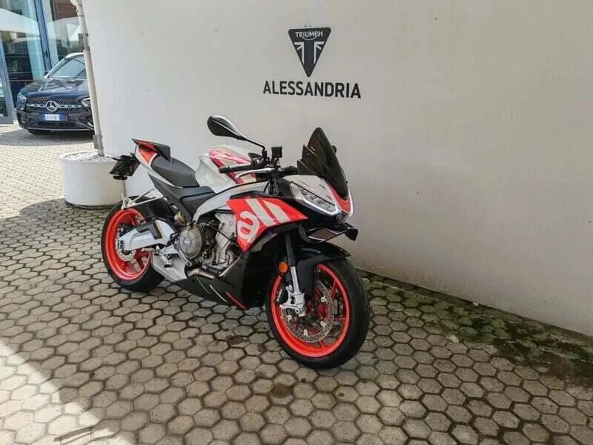 Aprilia Tuono 660 (2021 - 25) (6)