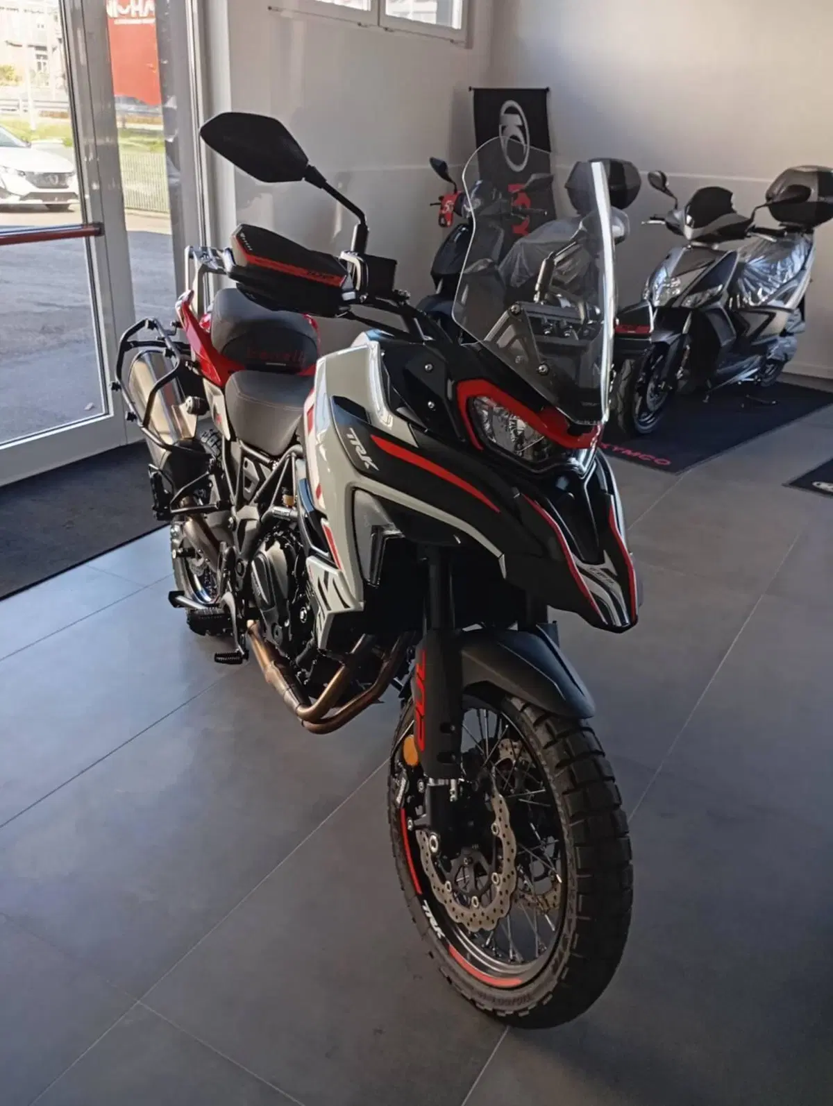 Benelli TRK 702X (2023 - 25) (4)