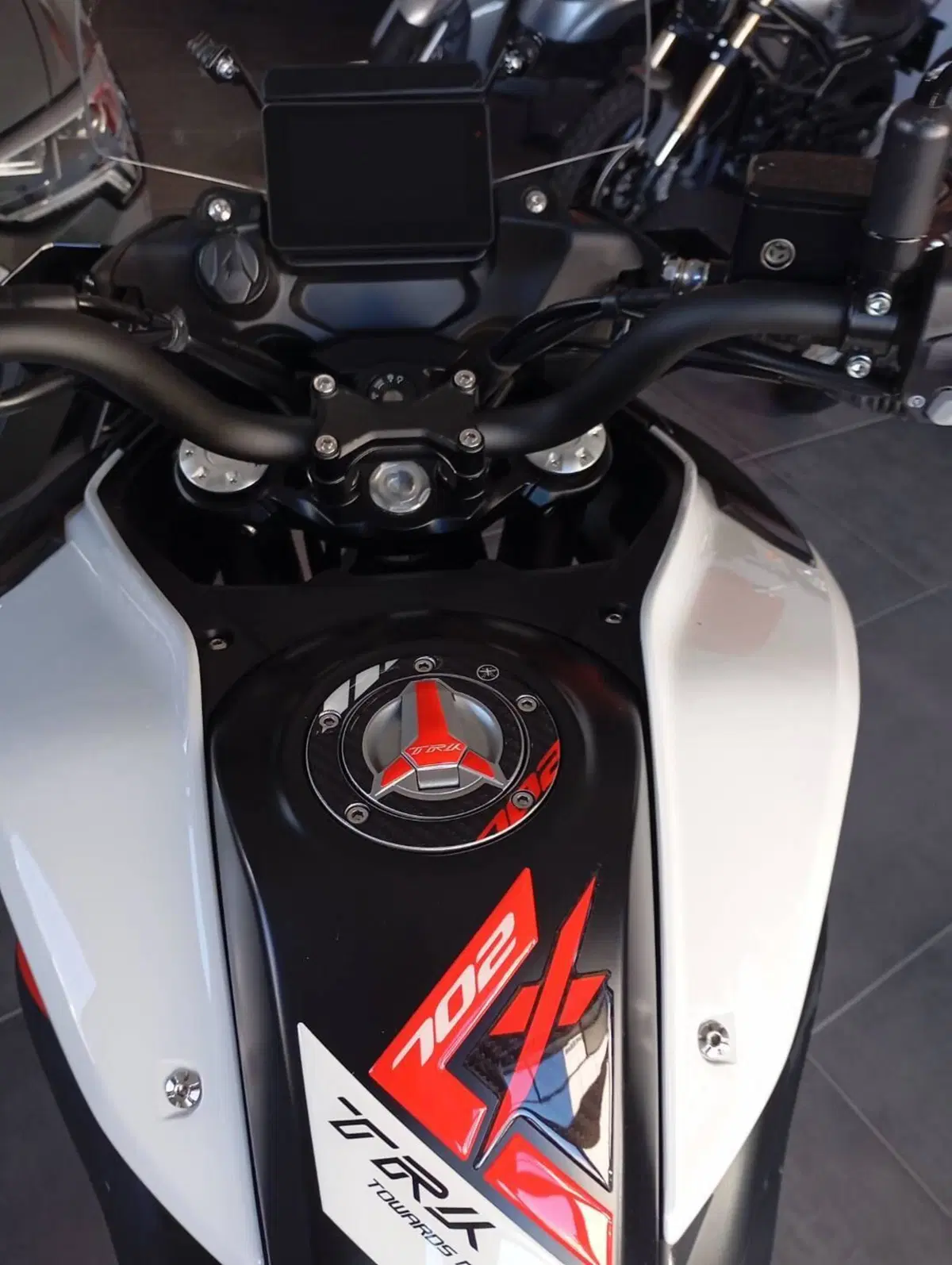 Benelli TRK 702X (2023 - 25) (6)