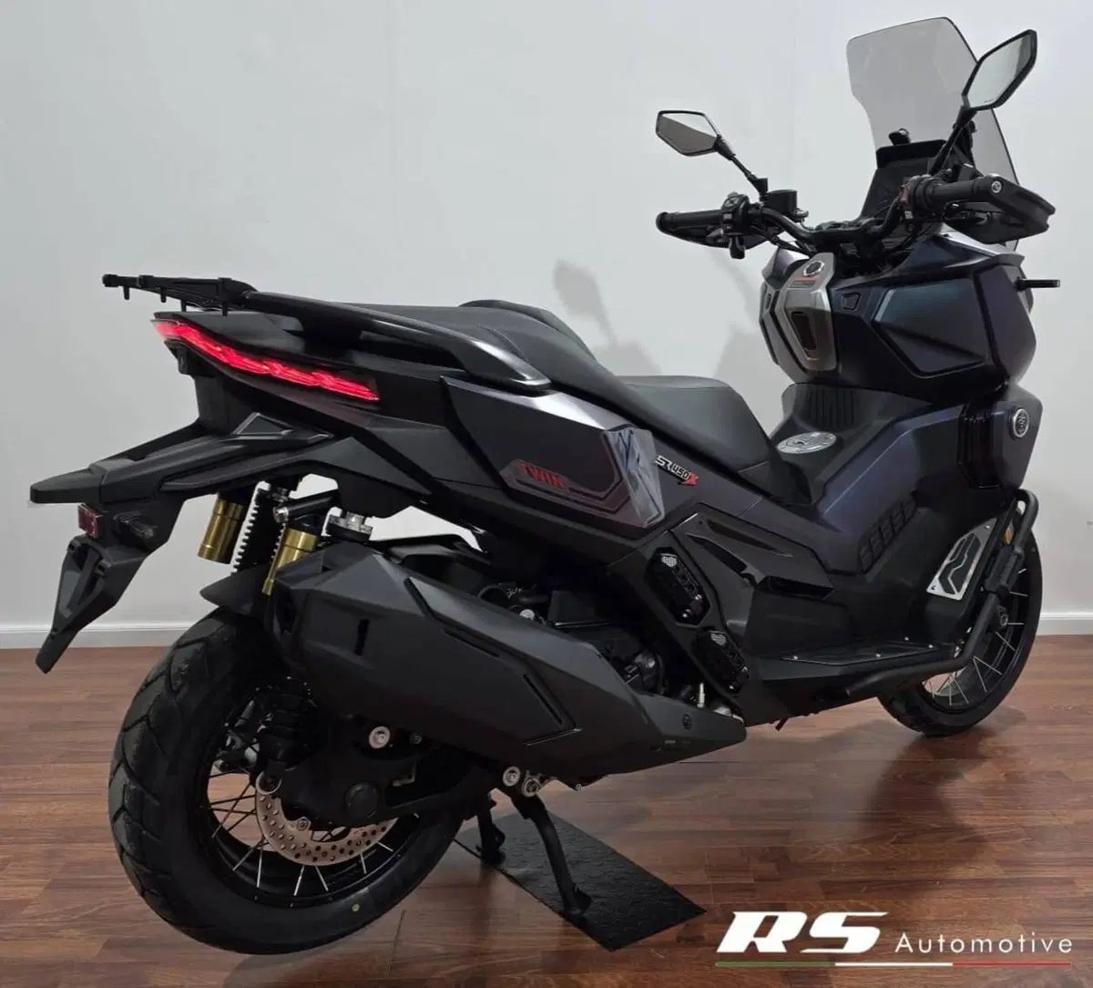 Voge SR450X (2026) (8)