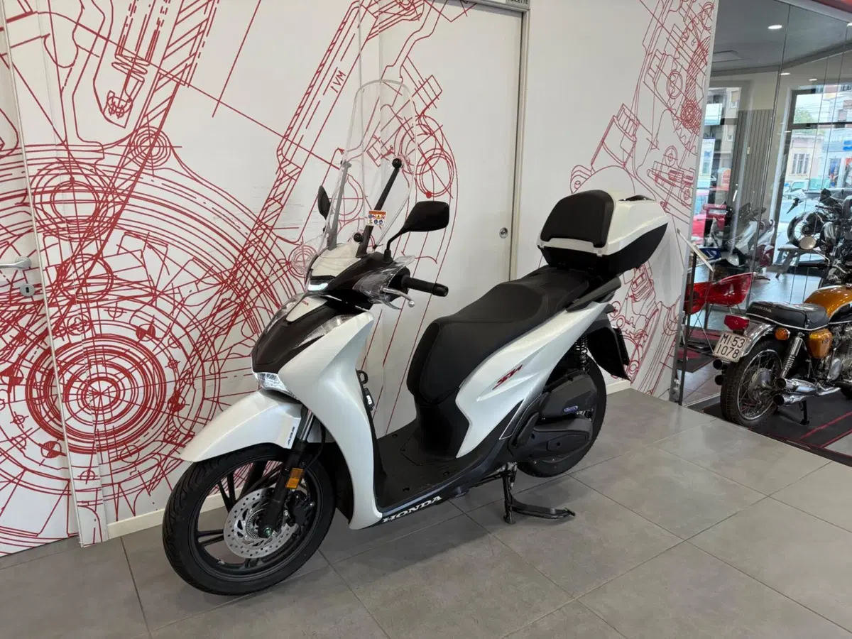 Honda SH 125i (2024 - 25) (5)