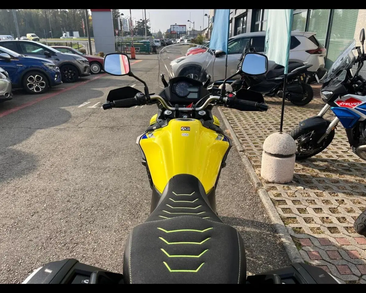 Suzuki V-Strom 650XT (2021 - 25) (13)