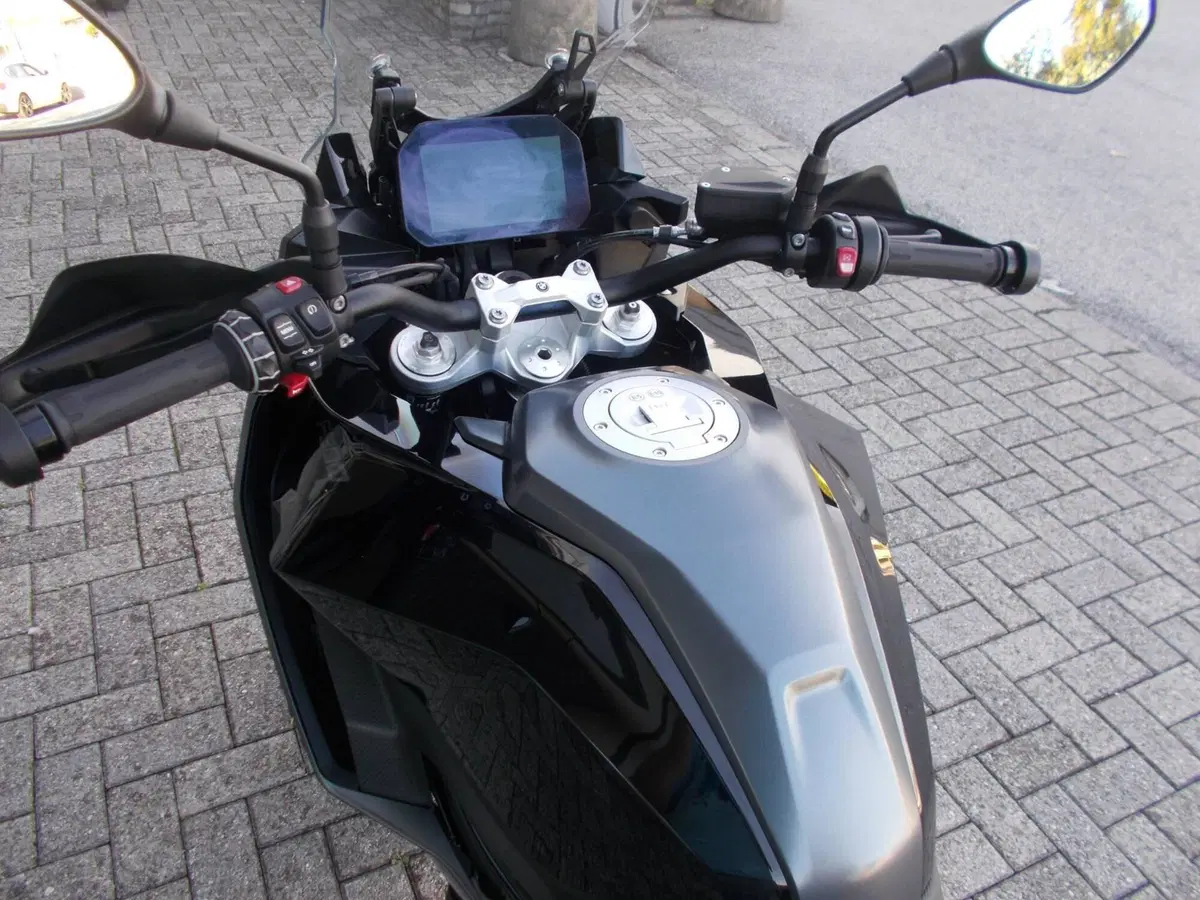 Bmw F 900 XR (2025 - 27) (5)