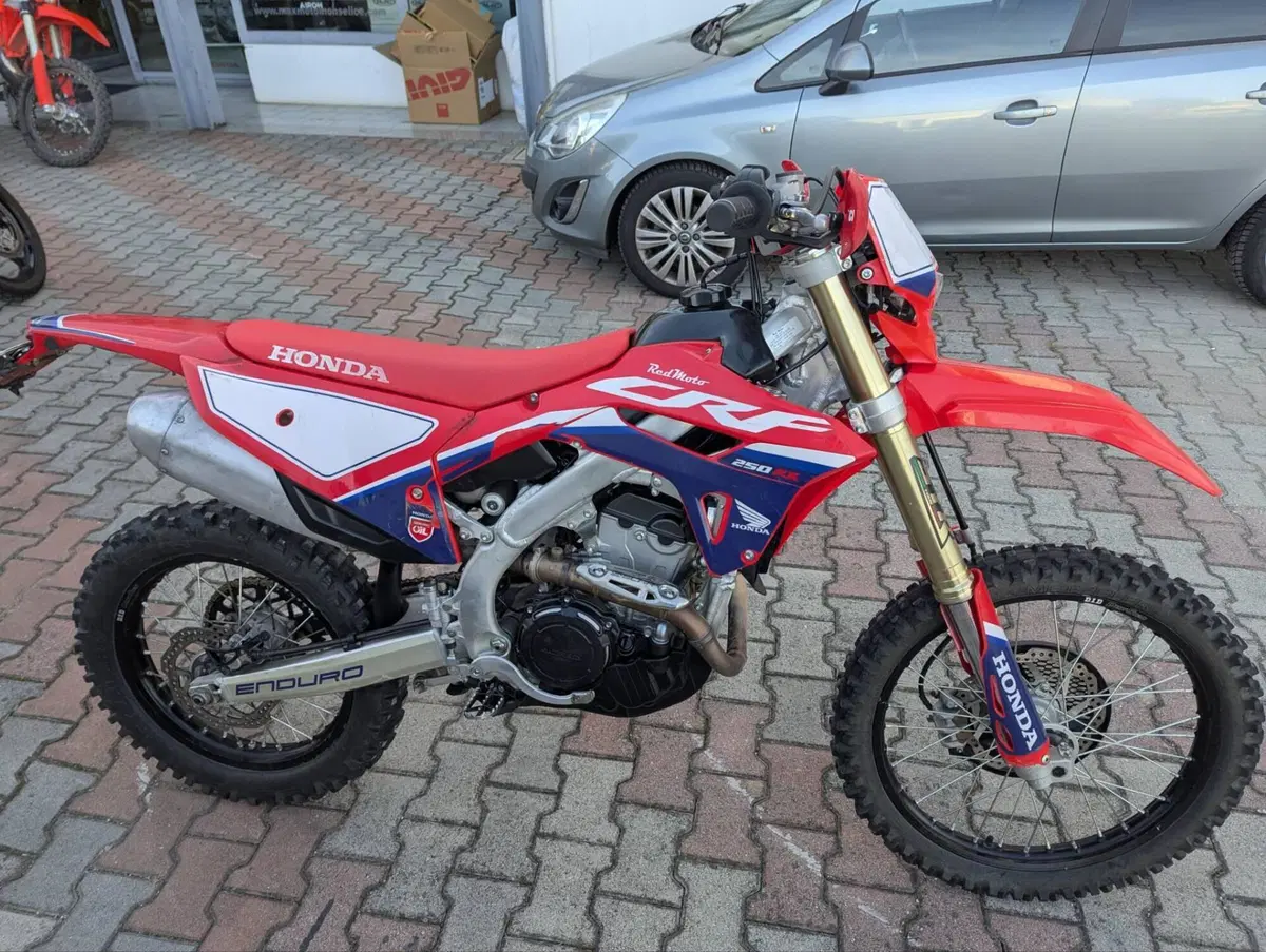 Honda CRF 250RX Enduro (2022) (6)