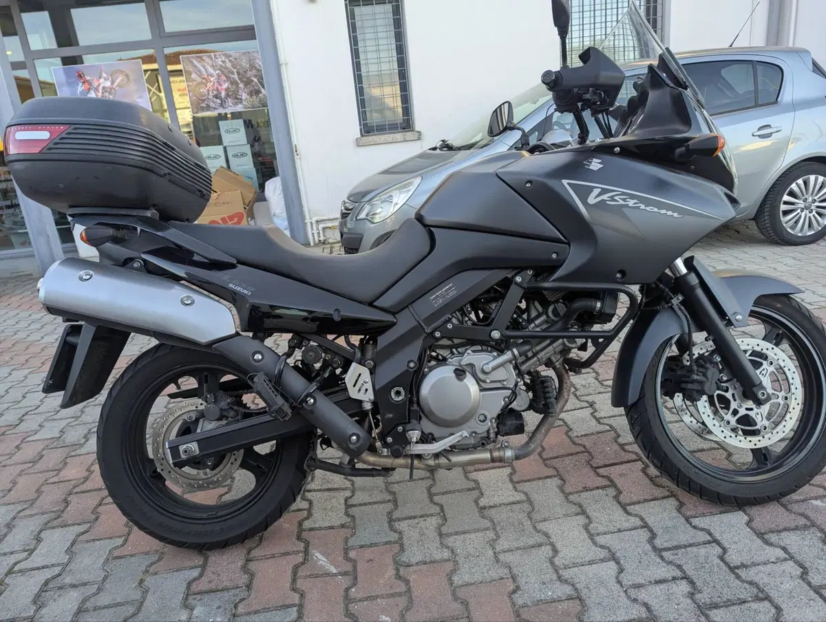 Suzuki V-Strom 650DL (2006 - 07) (2)