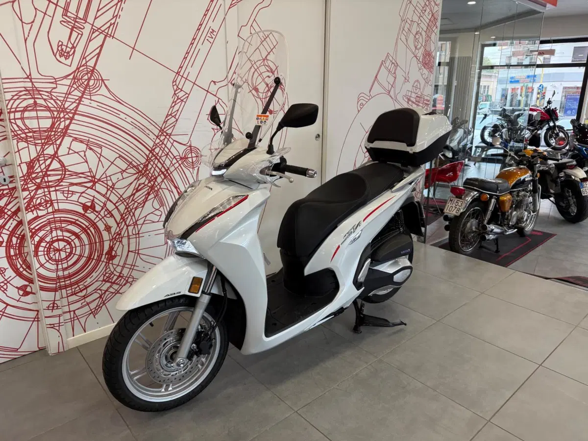 Honda SH 350 (2021 - 24) (5)