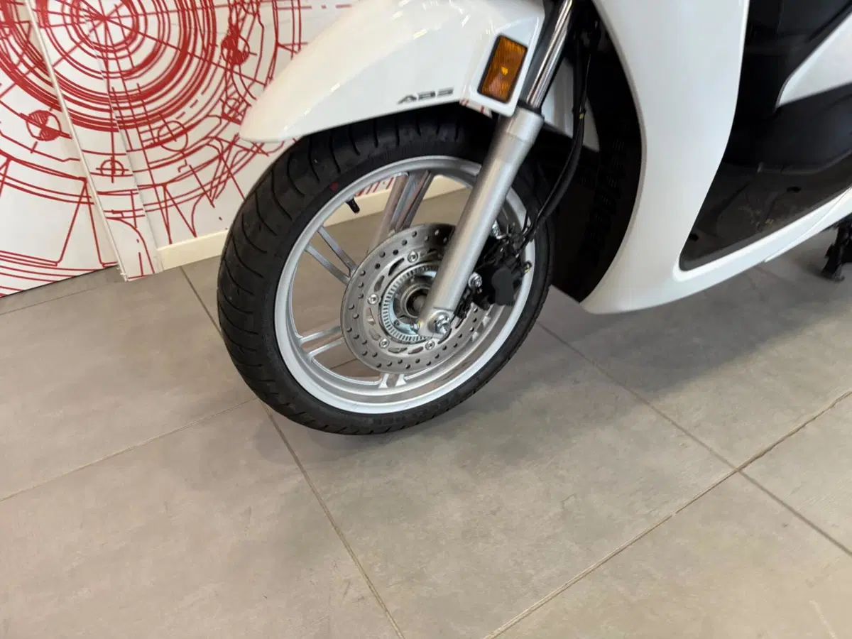 Honda SH 350 (2021 - 24) (12)