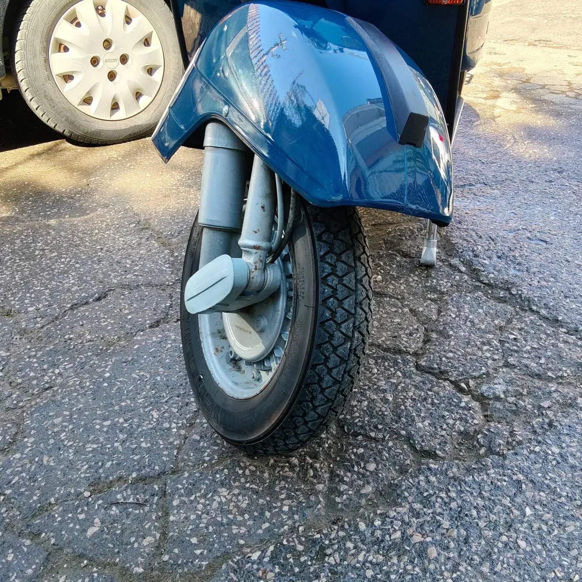 Piaggio VESPA 150 PX (4)