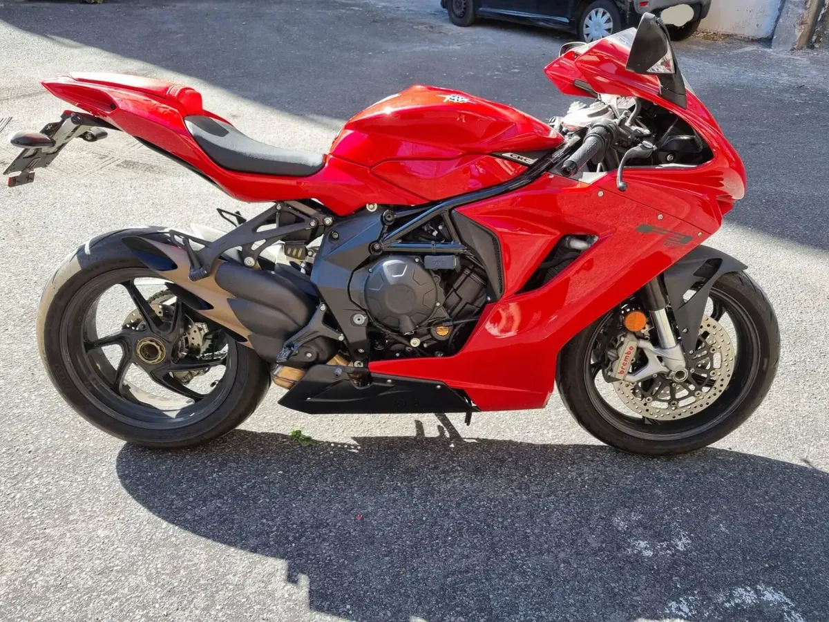 MV Agusta F3 800 Rosso (2021 - 23)