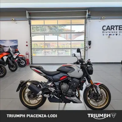 Triumph Trident 800 (2026) usata
