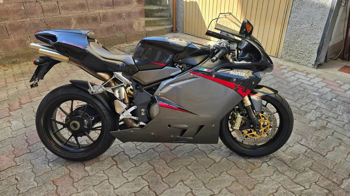MV Agusta F4 1000 312 R (2007 - 09) (3)