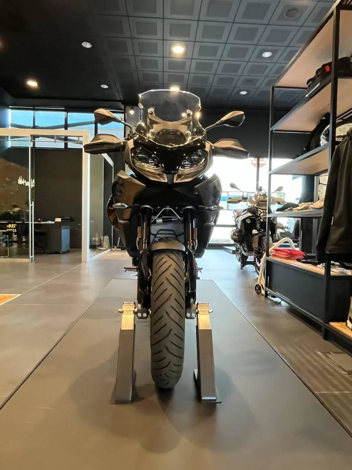 Bmw F 900 XR (2025 - 27) (3)