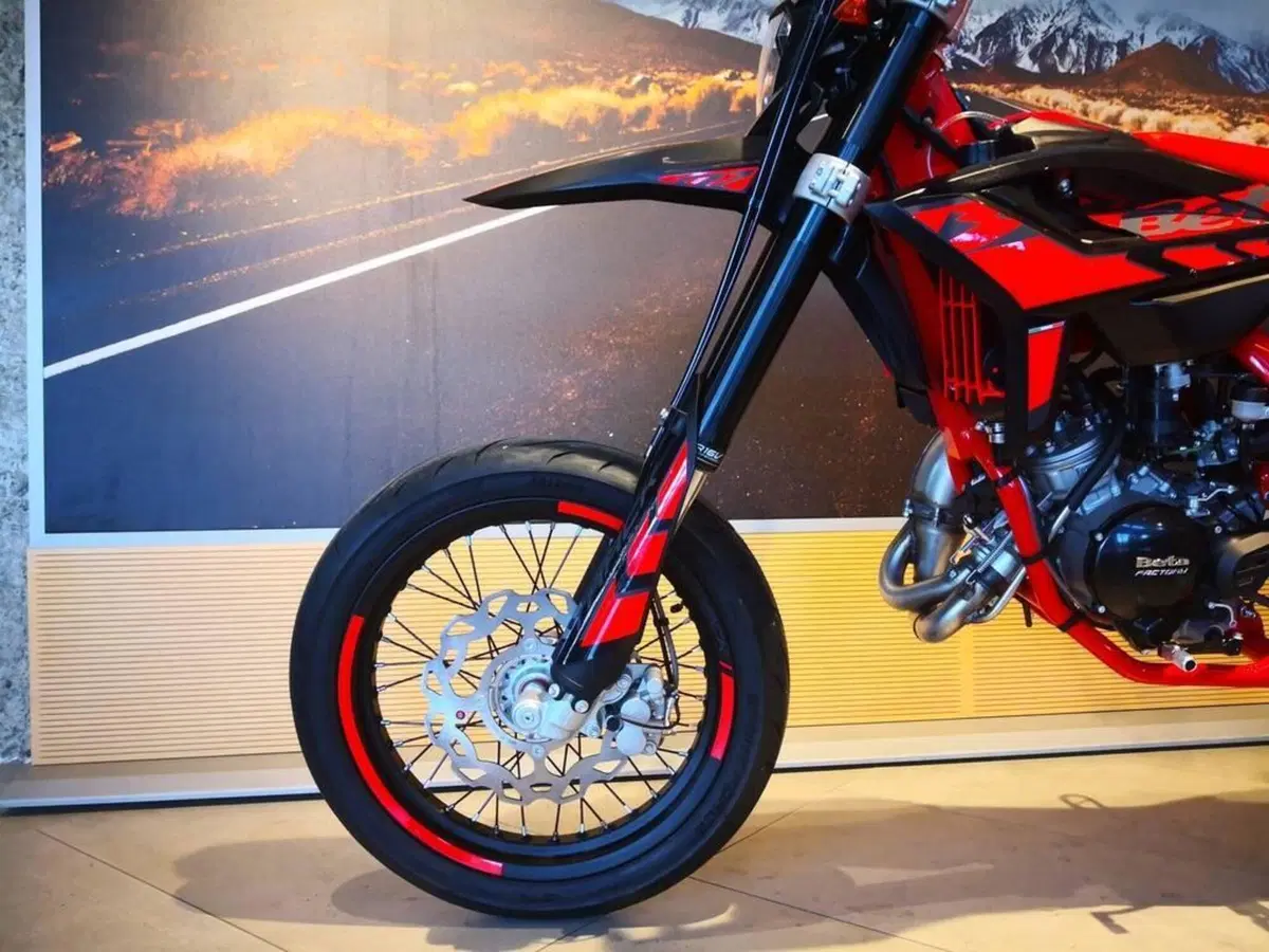 Betamotor RR 50 Motard Track (2021 - 26) (10)