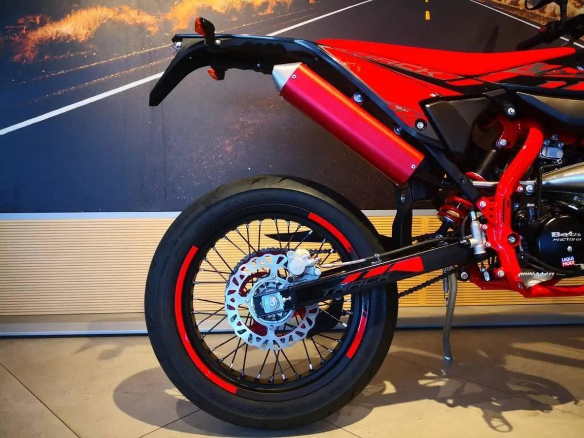 Betamotor RR 50 Motard Track (2021 - 26) (4)