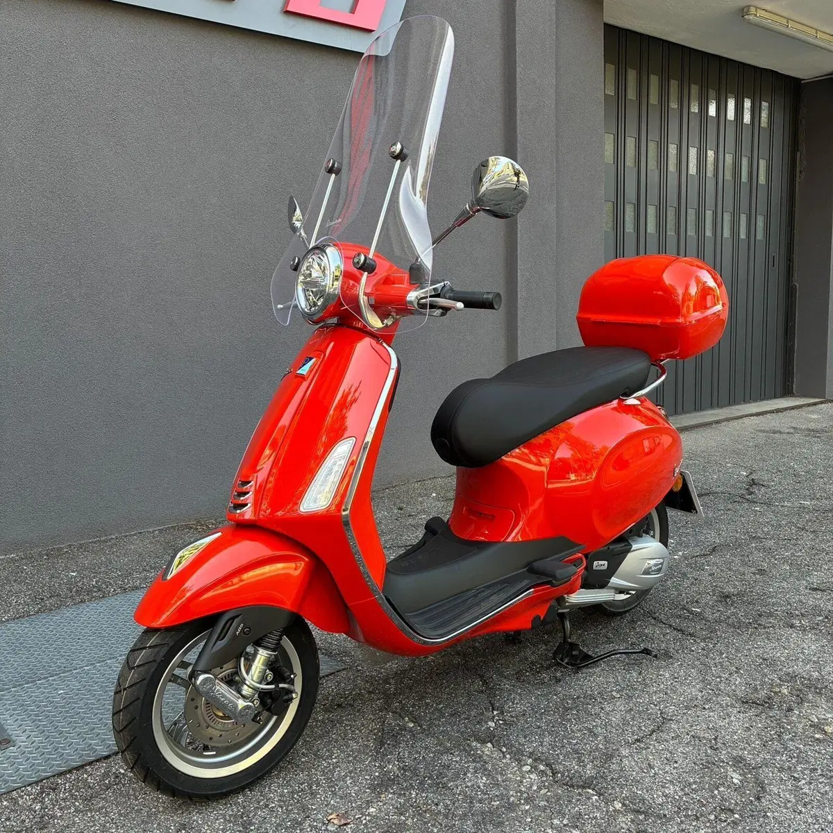 Vespa Primavera 125 (2026) (4)