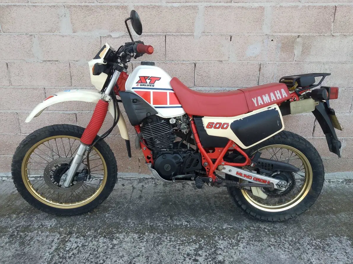 Yamaha XT 600 (43F) (2)