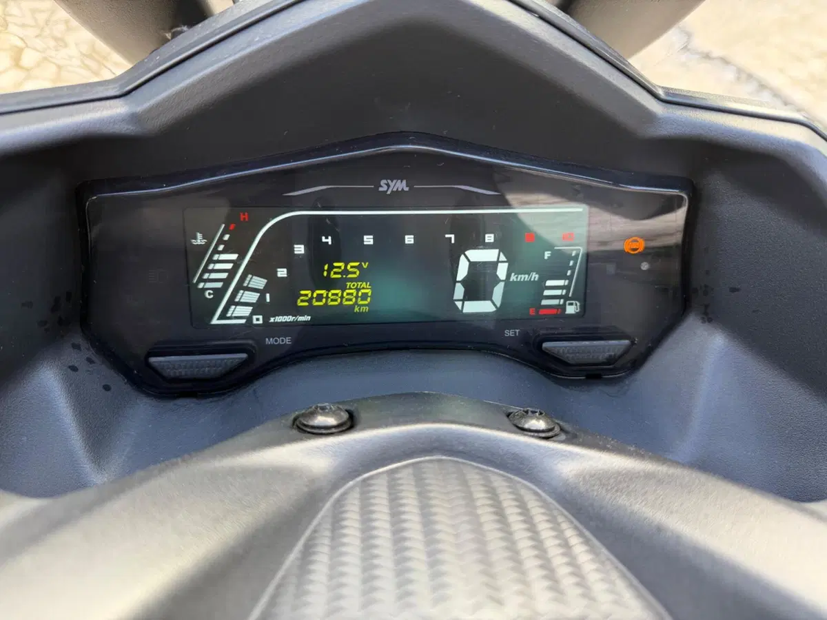 Sym Joyride 300 (2022 - 24) (5)