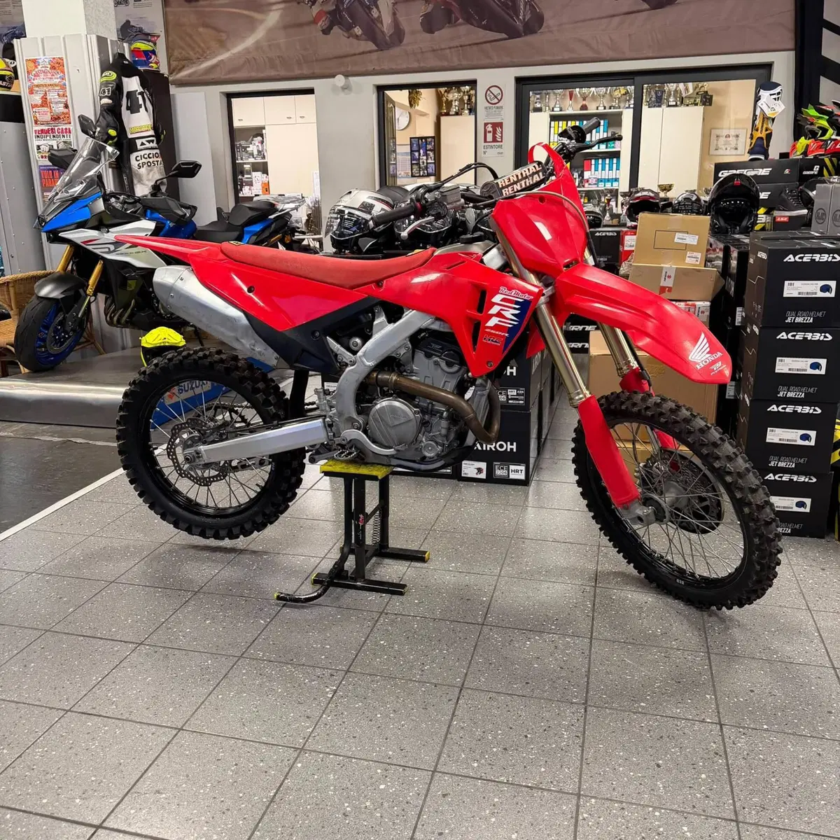 Honda CRF 250R (2025) (3)