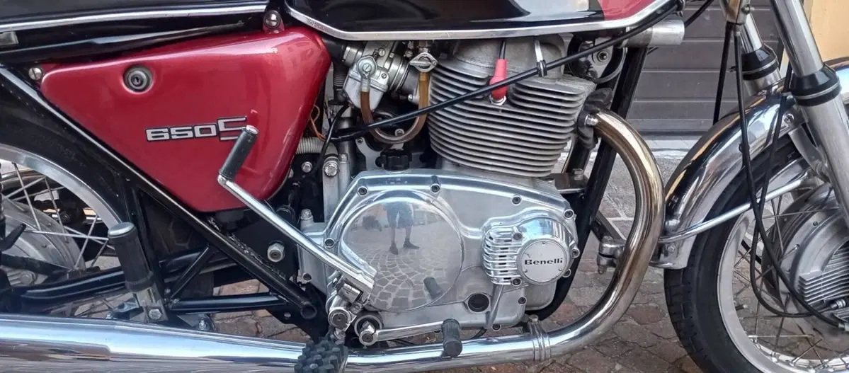 Benelli TORNADO 650S ( PRIMA VERNICE-MOTO STUPENDA) (3)