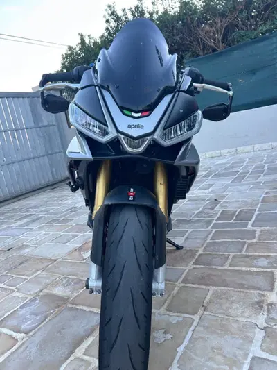 Aprilia Tuono V4 (2021 - 24) usata