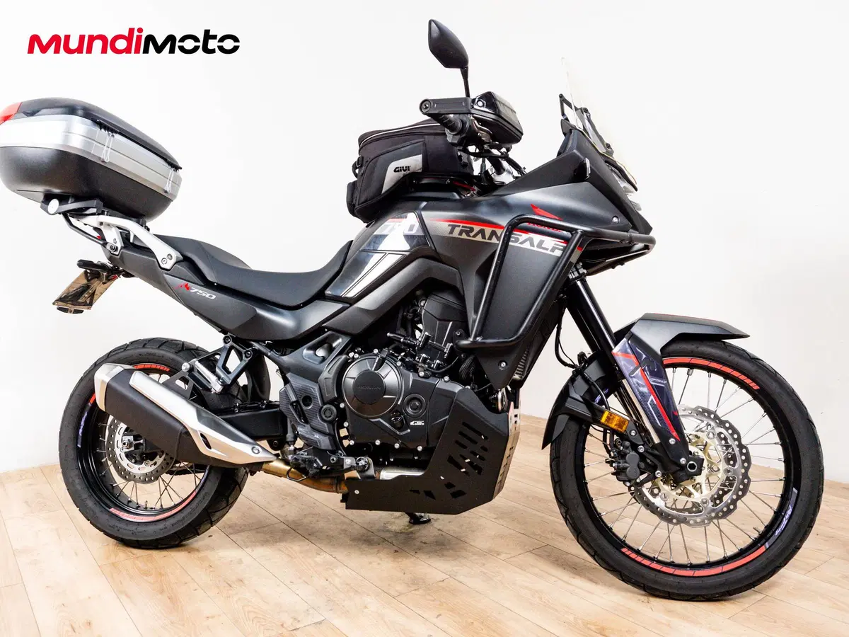 Honda Transalp XL750 (2025) (2)