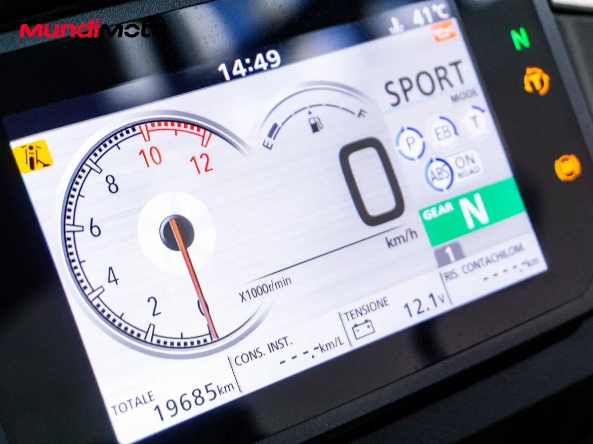 Honda Transalp XL750 (2025) (12)