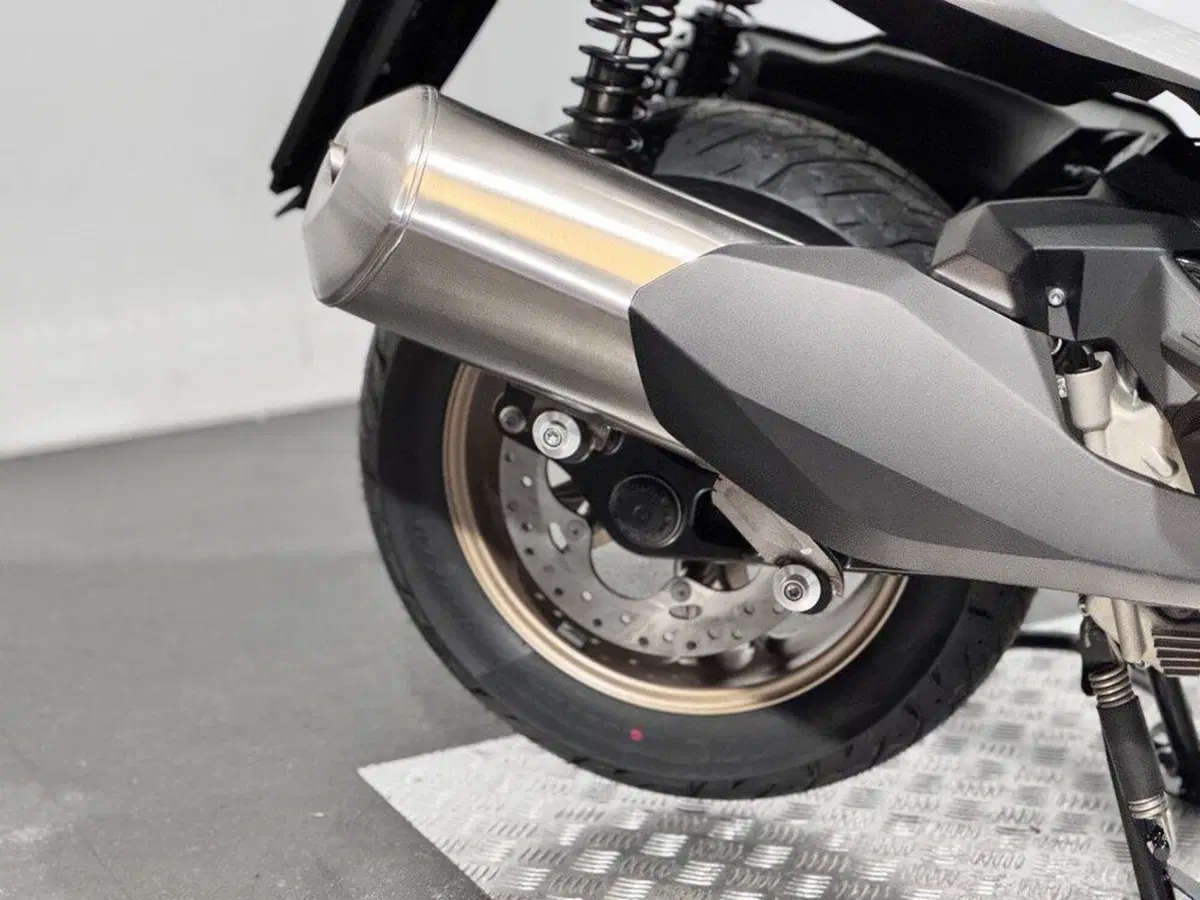 Bmw C 400 GT (2025 - 26) (13)