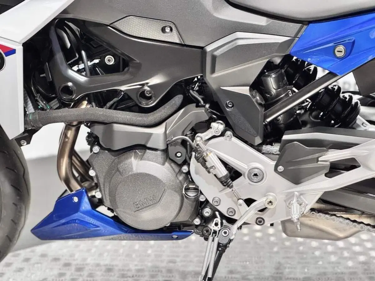Bmw F 900 R (2025 - 27) (7)