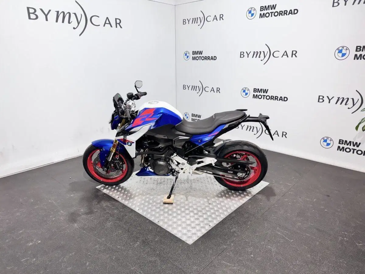 Bmw F 900 R (2025 - 27) (11)
