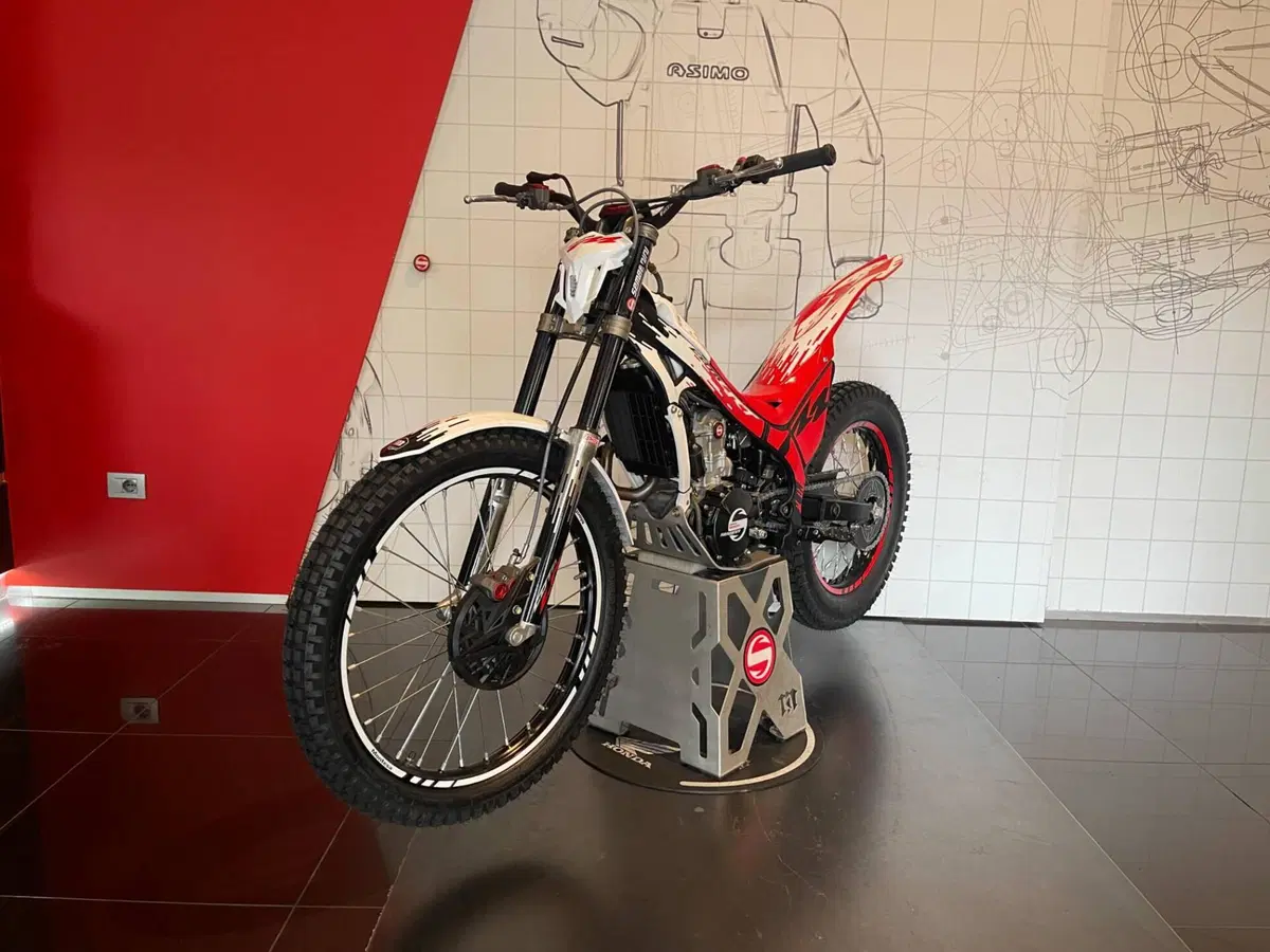 Montesa Cota 4RT 301 RR (2026 - 27) (5)