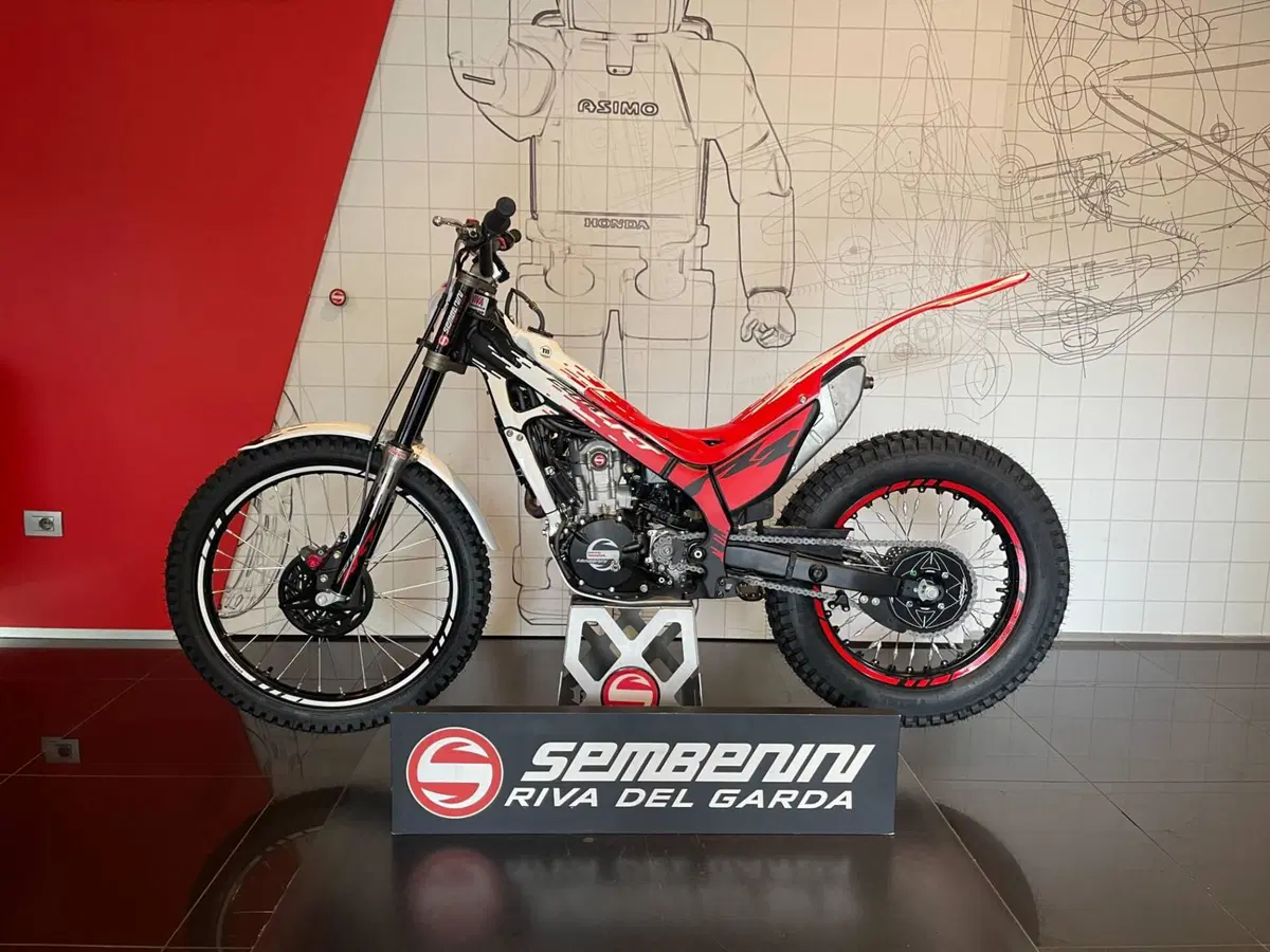 Montesa Cota 4RT 301 RR (2026 - 27) (6)