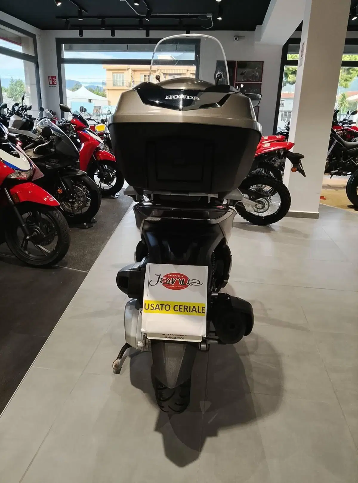 Honda SH 350 (2021 - 24) (4)