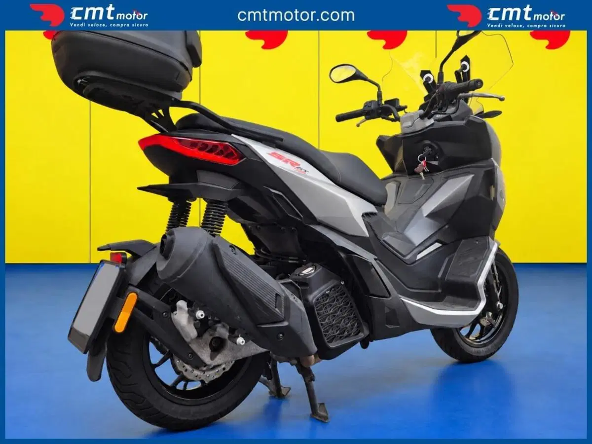 Aprilia SR GT 200 (2022 - 24) (4)