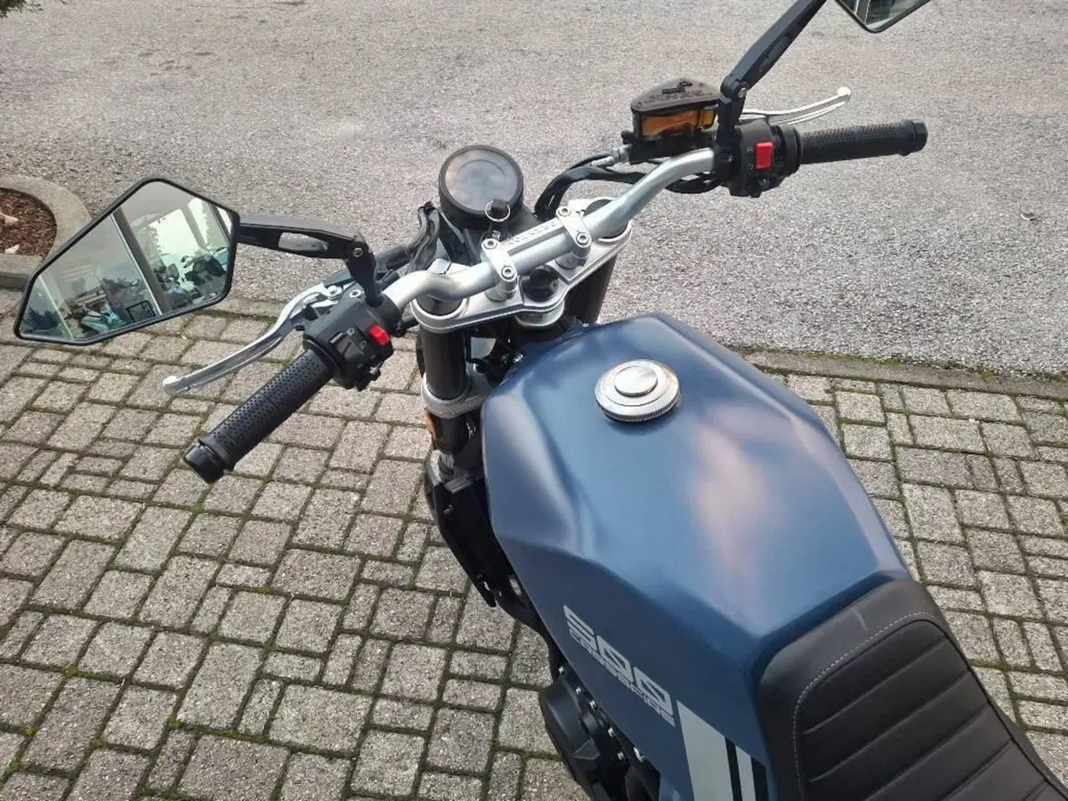 Brixton Motorcycles Crossfire 500 X (2021 - 26) (6)