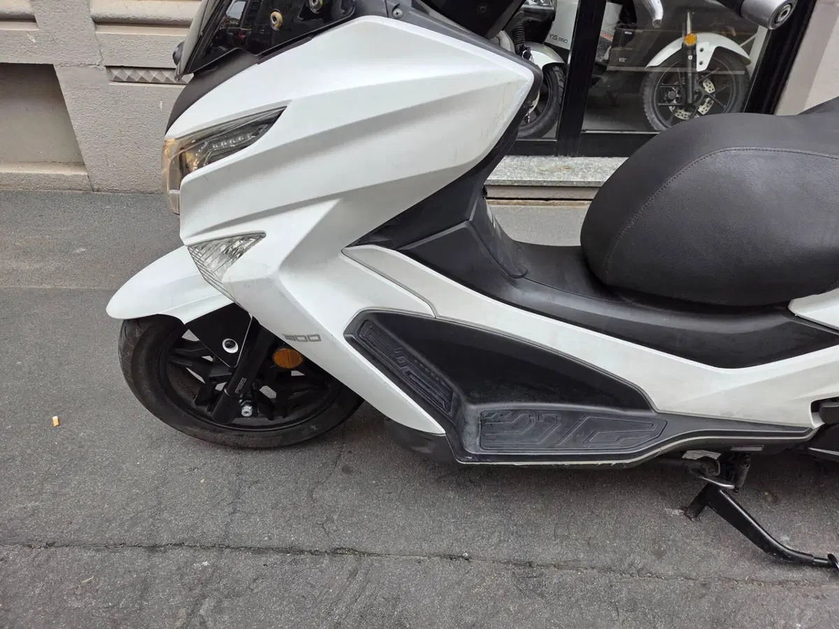 Kymco X-Town 300i ABS (2016 - 20) (3)