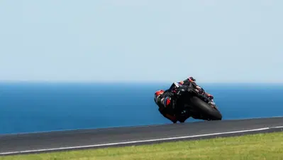 MotoGP, Pre-qualifiche di Phillip Island: Bezzecchi 1°, Marquez 3° accerchiato da Aprilia! [CLASSIFICA e VIDEO]