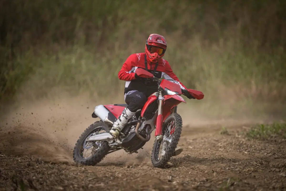 Ducati Desmo450 EDS: il record mondiale delle 24 ore firmato Sabba e Boni (4)