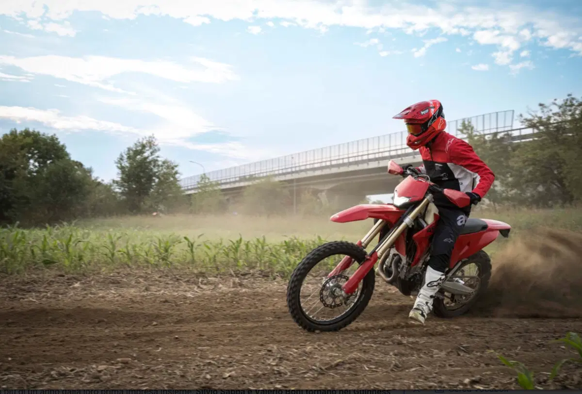 Ducati Desmo450 EDS: il record mondiale delle 24 ore firmato Sabba e Boni (5)