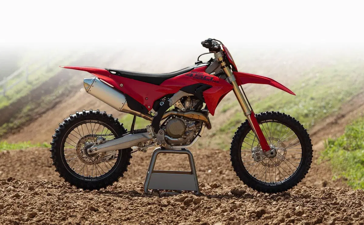 Ducati Desmo450 MX (2027)