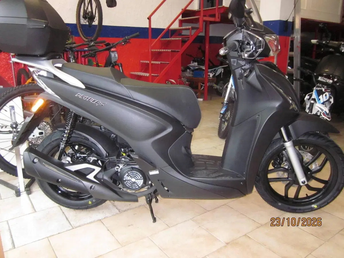 Kymco People 200i S (2021 - 26) (3)