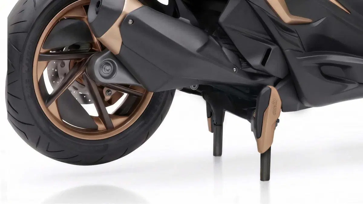 Il cavalletto elettrico Stop&Up in anteprima esclusiva su Moto.it [VIDEO & GALLERY] (14)