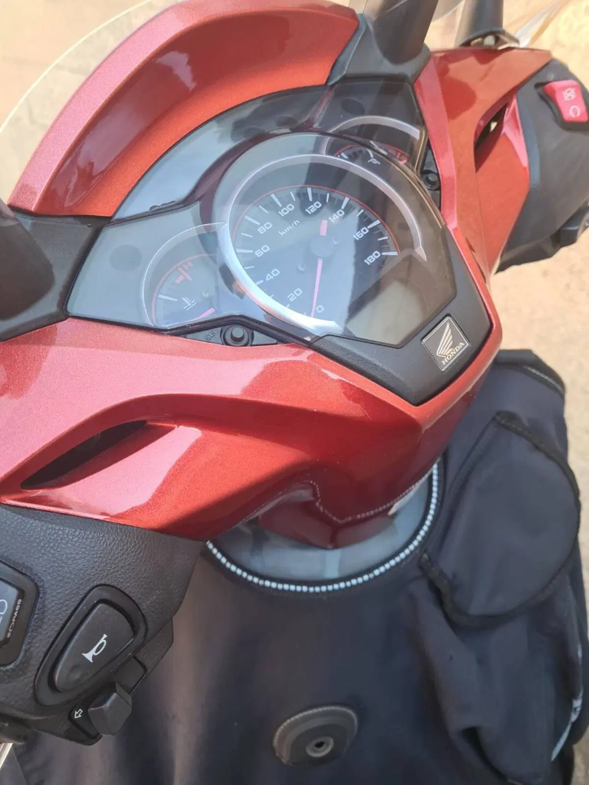 Honda SH 300 i Sport ABS (2018 - 20) (2)