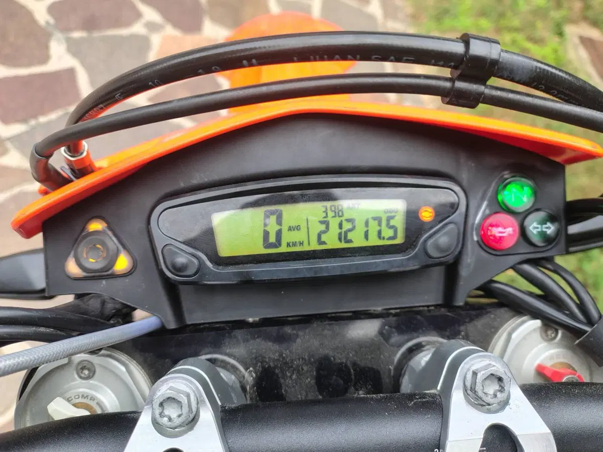 KTM 690 Enduro R (2019 - 20) (2)