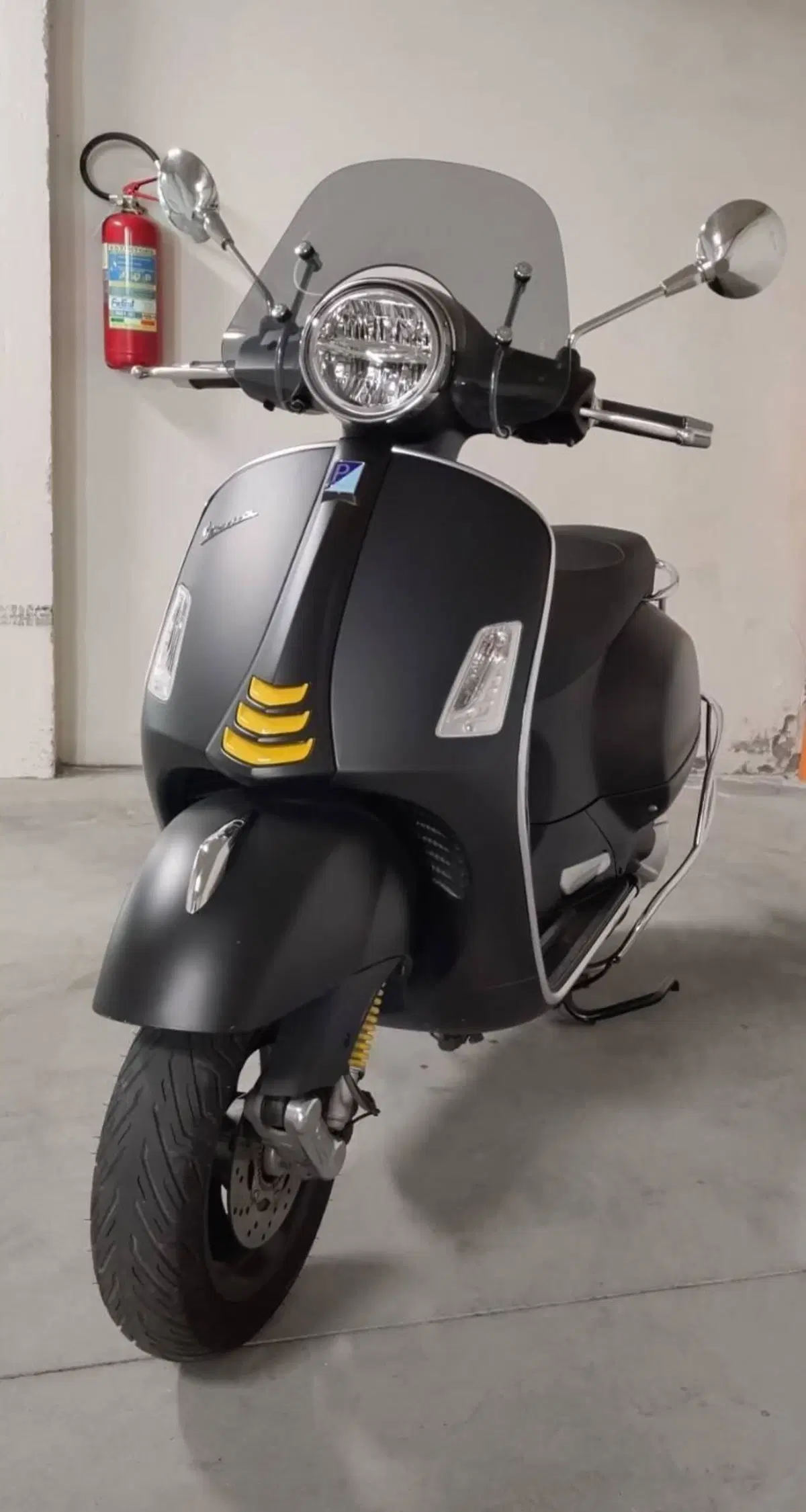 Vespa GTS 300 Supertech Hpe (2021 - 22) (2)