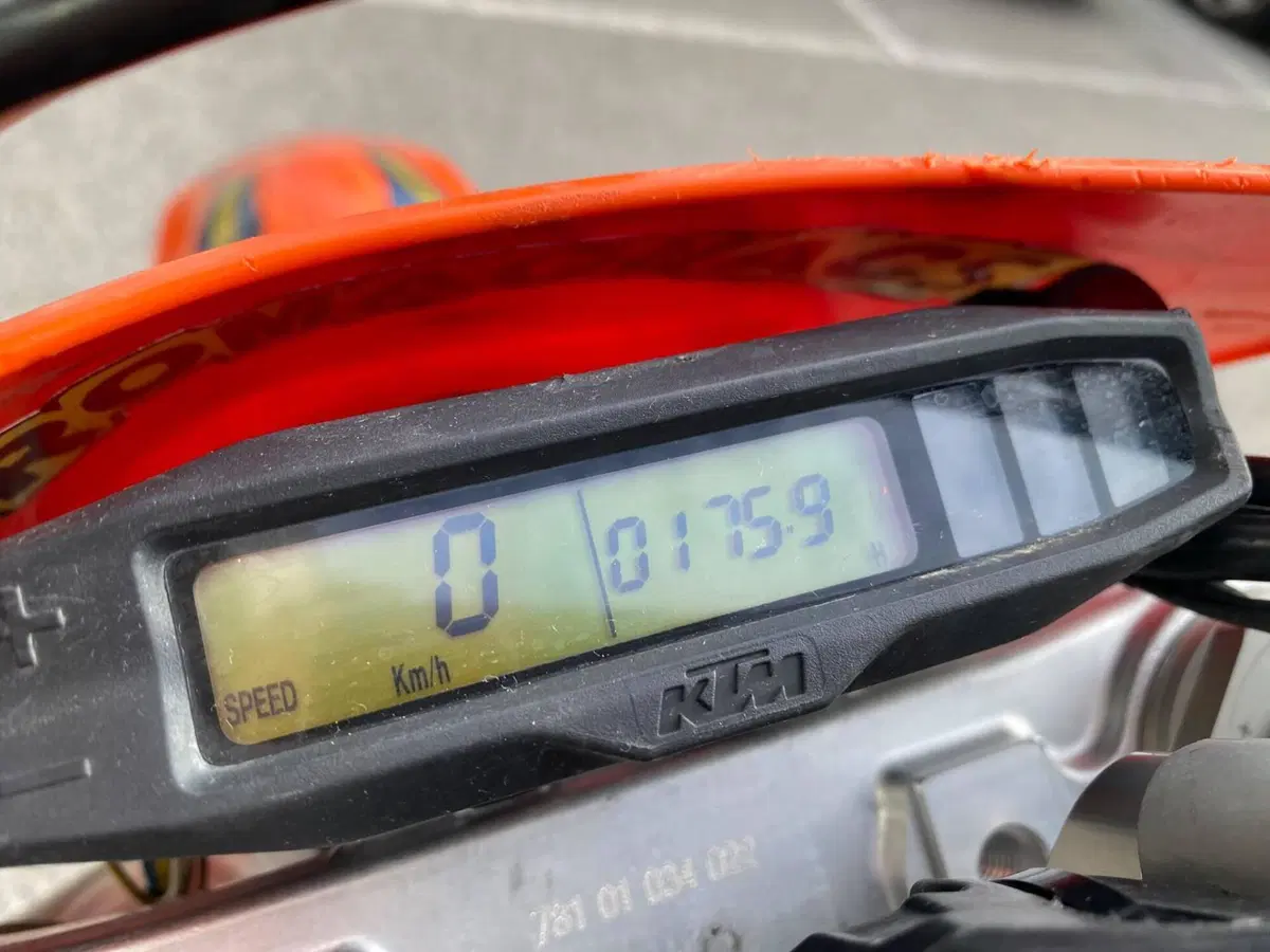 KTM 250 EXC TPI (2021) (4)