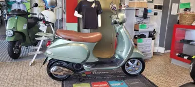 Vespa LX 125 (2005 - 11) usata