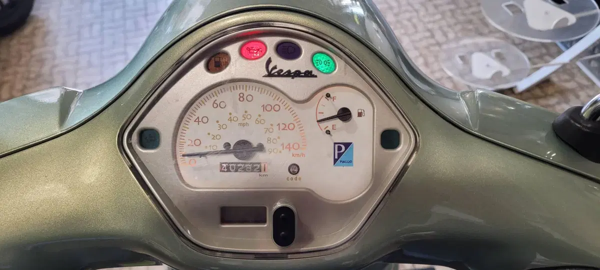 Vespa LX 125 (2005 - 11) (5)