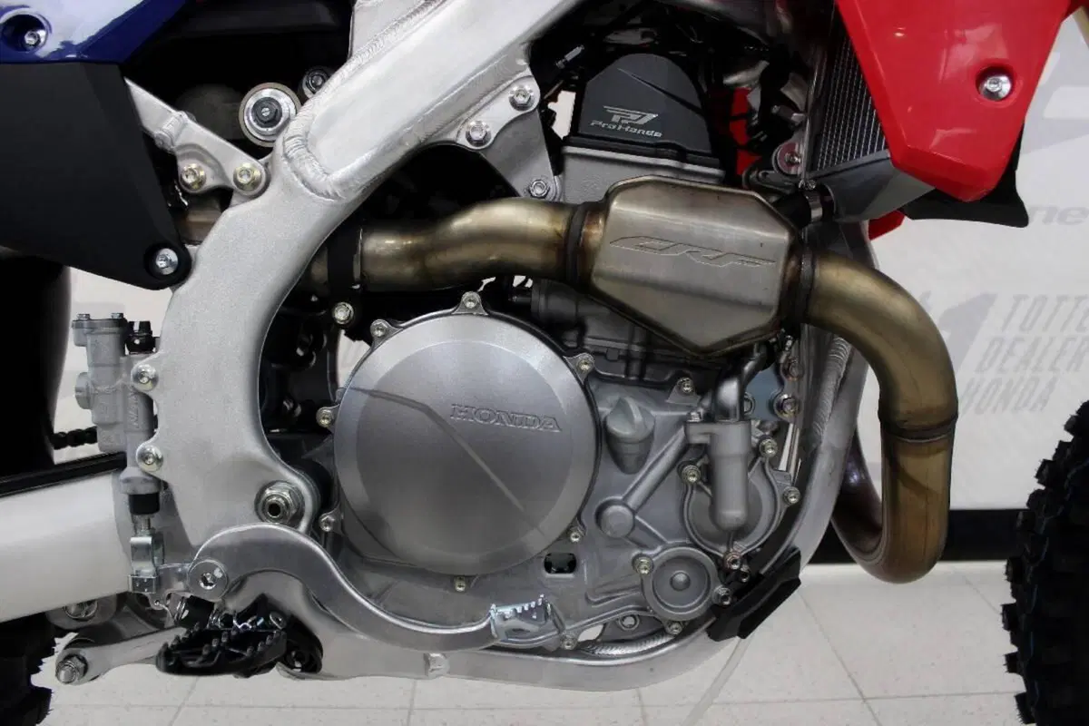 Honda CRF 450R (2027) (5)